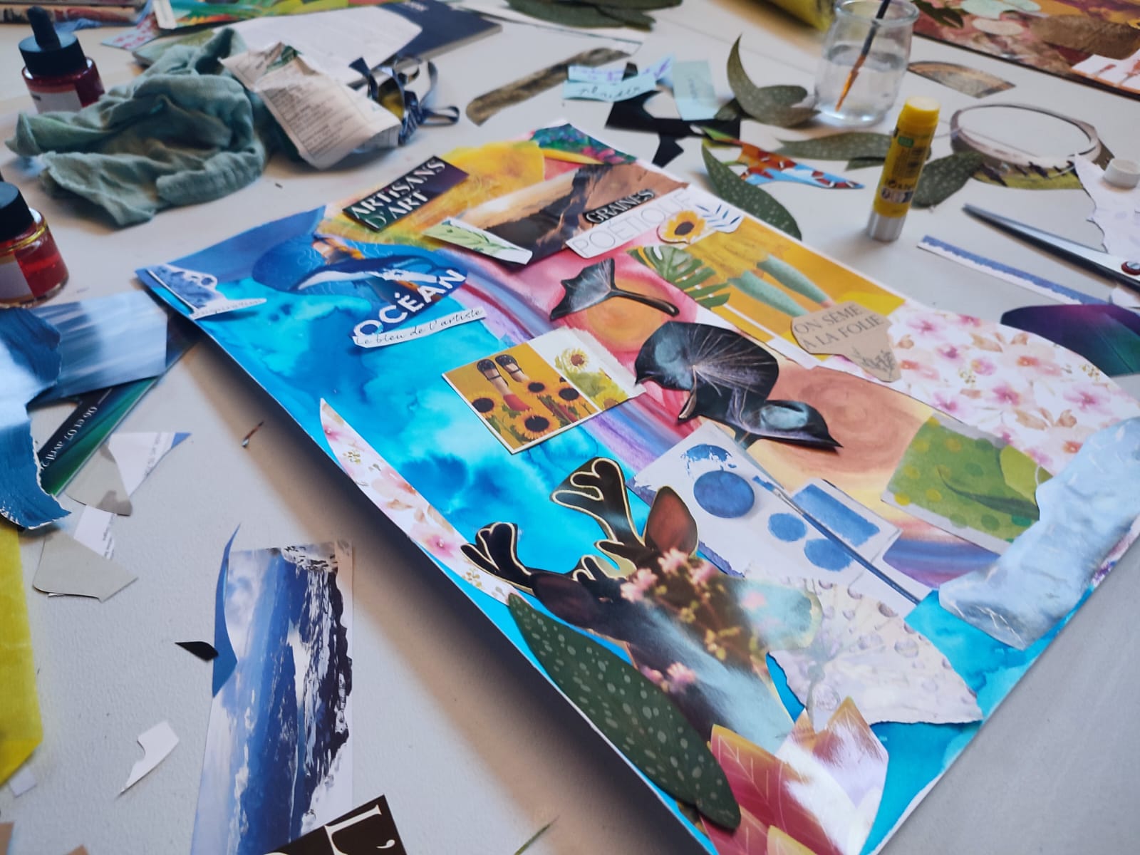 Atelier créatif collage et peinture
